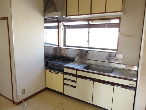 秋山レジデンスのキッチン画像