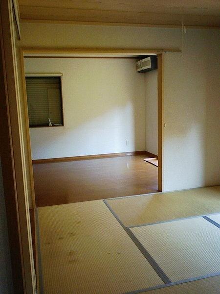 上尾市愛宕戸建て貸家の和室画像