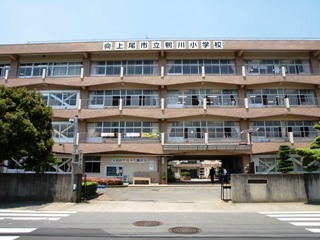 ソフィア上尾B棟の小学校画像
