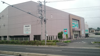 FabriciusBellusのホームセンター画像