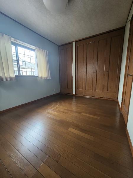 北本市本宿戸建のリビング画像