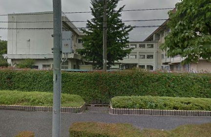 上尾市大字小敷谷売地の中学校画像