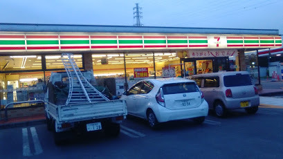 平塚売地Ｂ区画のコンビニ画像