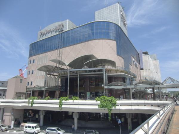 メルベーユ西松ケ丘のショッピング施設画像
