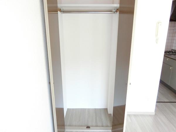 リヴェルテ生駒の収納画像