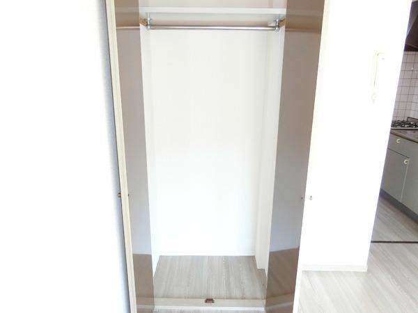 リヴェルテ生駒の収納画像