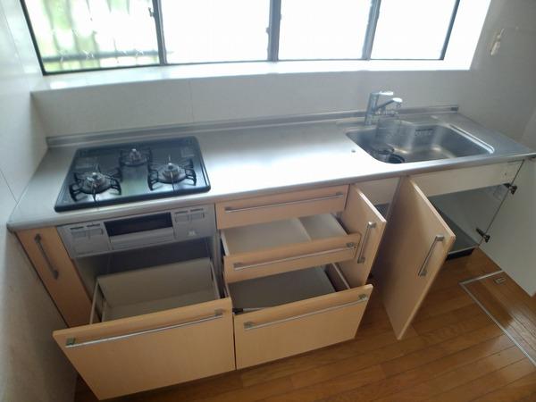 生駒市生駒台南の貸家のキッチン画像