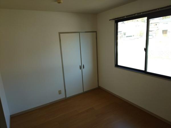 スターシャルム壱番館の洋室画像