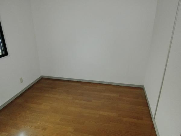 スターシャルム壱番館の洋室画像