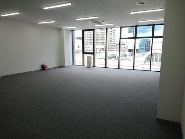 山田ビル　４階のリビング画像