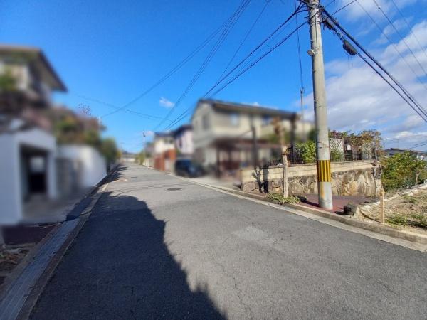 奈良市帝塚山5丁目　売土地の前面道路含む現地写真画像