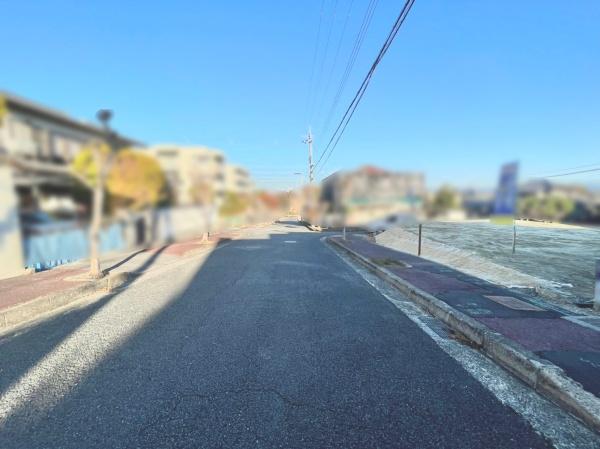 奈良市帝塚山5丁目　売土地の前面道路含む現地写真画像