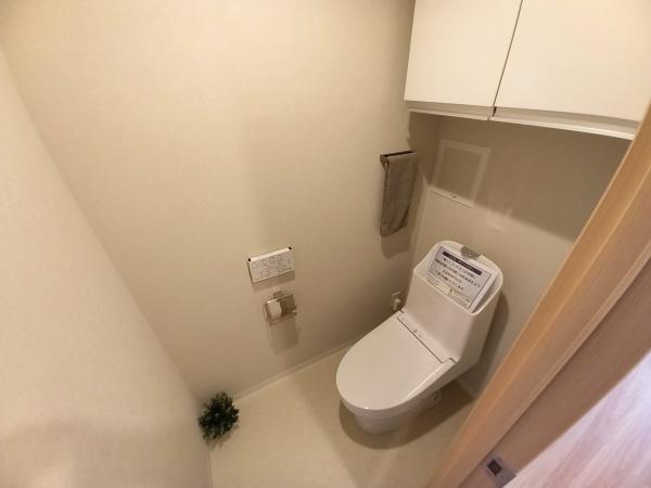 コートブランシュ富雄のトイレ画像