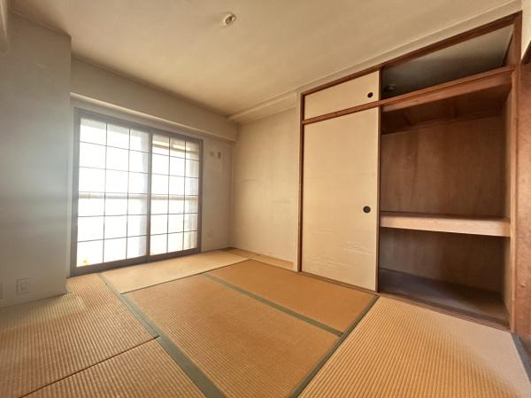 朝日プラザ東生駒Ⅱの和室画像