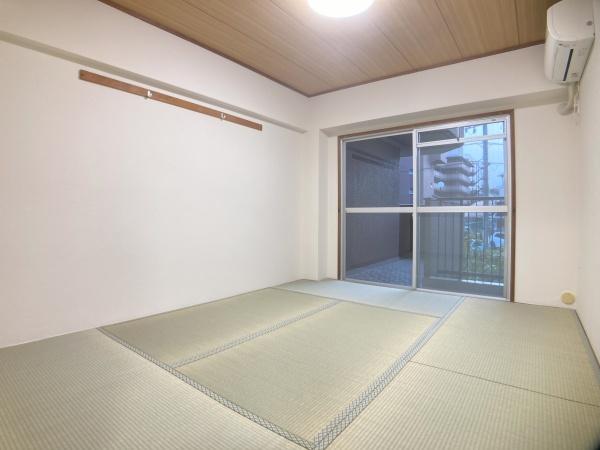東生駒アーバンライフA棟の和室画像