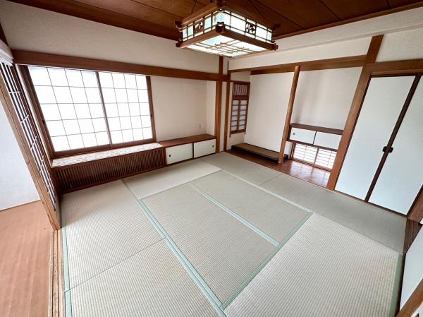 生駒市松美台の中古一戸建の和室画像