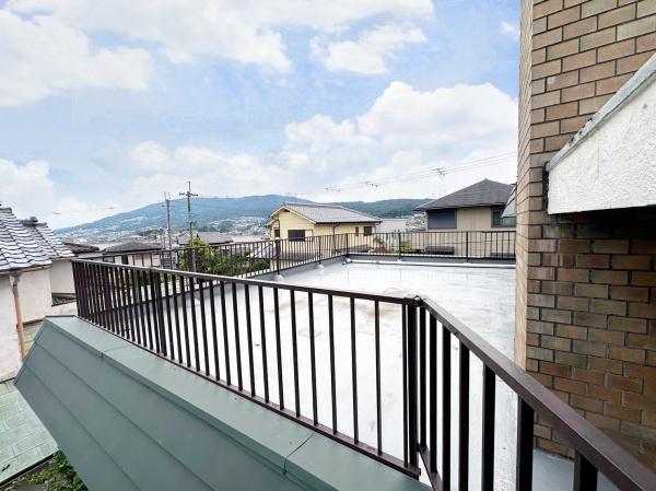 生駒市松美台の中古一戸建の現地からの眺望画像