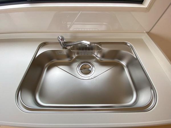 生駒市小明町の中古一戸建のキッチン画像