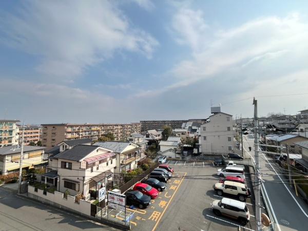 コスモハイツあやめ池の現地からの眺望画像