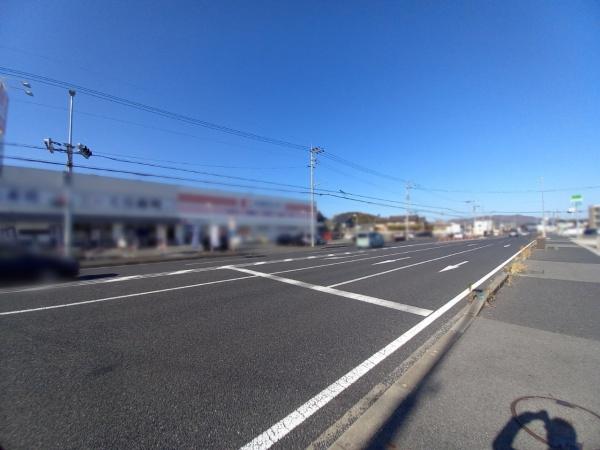 王寺町本町4丁目　売土地の前面道路含む現地写真画像
