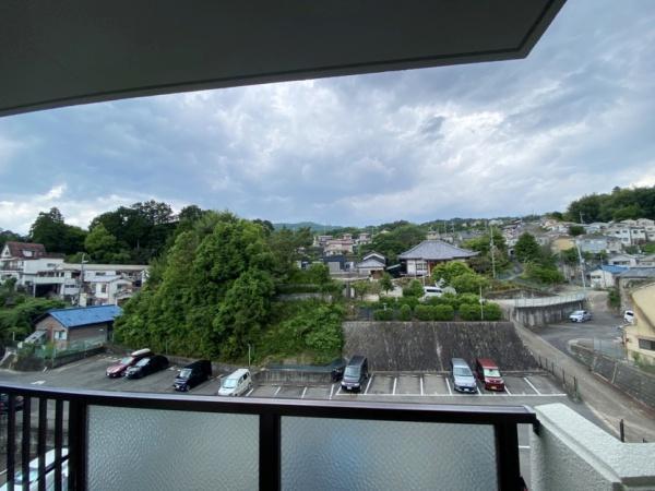 ラウンドヒルズ生駒Ｂ棟の現地からの眺望画像