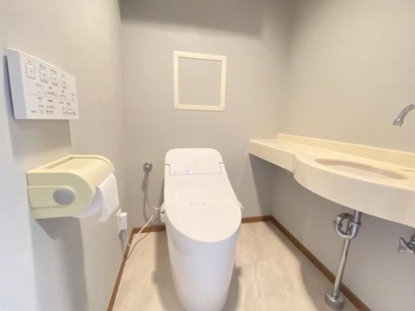 ロイヤルヒルズ富雄F棟のトイレ画像