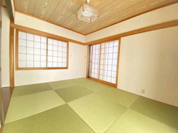 生駒市小明町の中古一戸建の和室画像