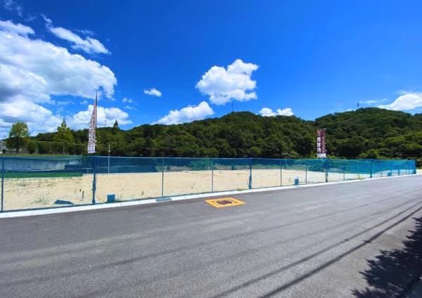 生駒市翠光台の土地の前面道路含む現地写真画像