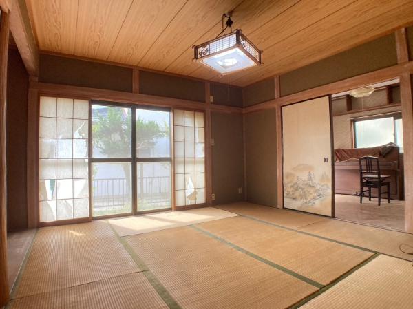 生駒市南田原町　中古一戸建の和室画像