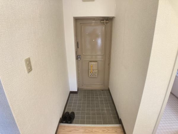 野崎マンションの玄関画像