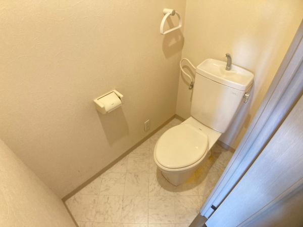 アコール学園前のトイレ画像