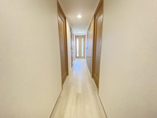 ステイツ富雄の玄関画像