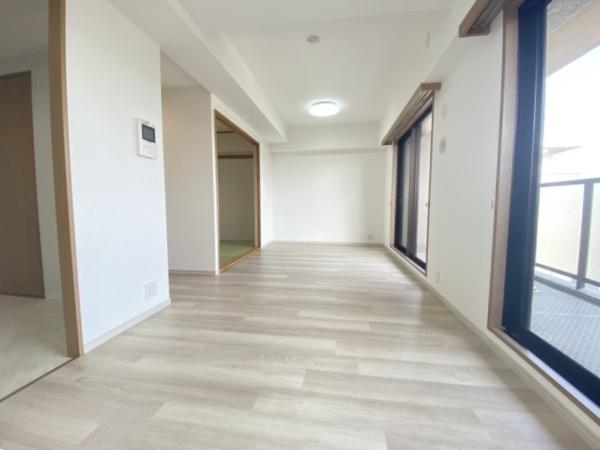 ステイツ富雄のリビング画像