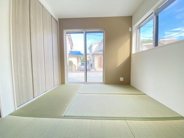 生駒市俵口町の新築一戸建の和室画像