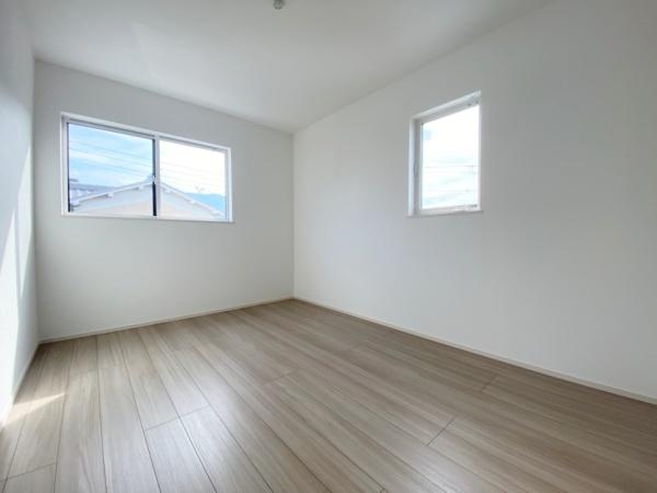 生駒市俵口町の新築一戸建の洋室画像