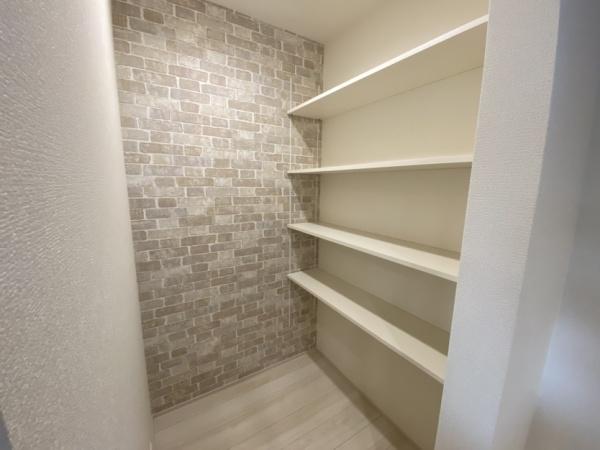 生駒市有里町の新築一戸建の収納画像