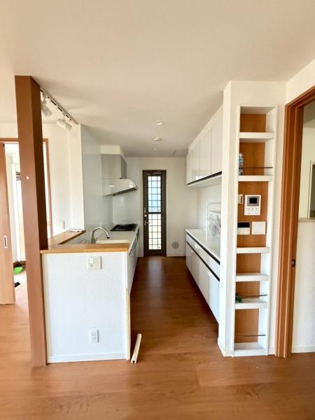 三郷町勢野北 中古戸建のキッチン画像