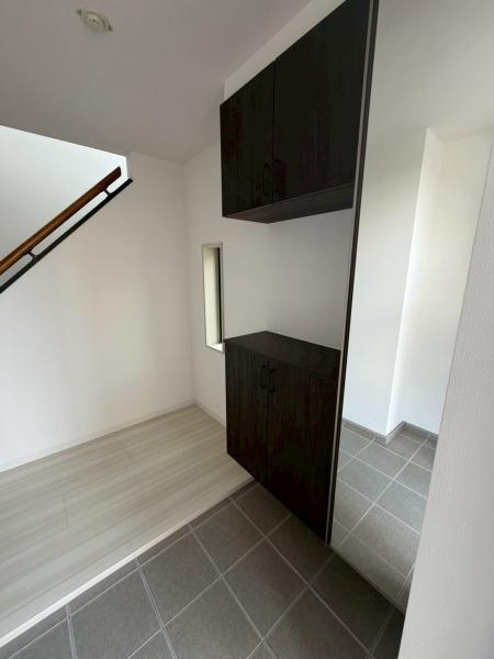 生駒西旭ケ丘　中古一戸建ての収納画像