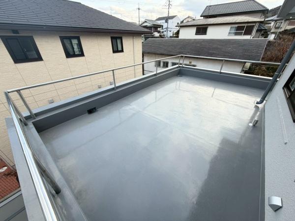 生駒西旭ケ丘　中古一戸建てのバルコニー画像