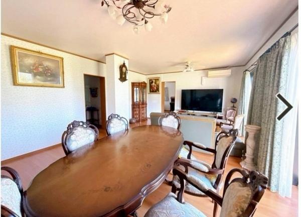 奈良市帝塚山1丁目 中古住宅のリビング画像