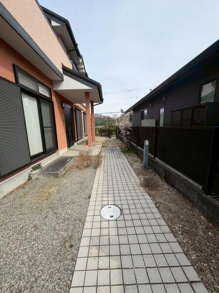 生駒市真弓３丁目の中古一戸建の庭画像