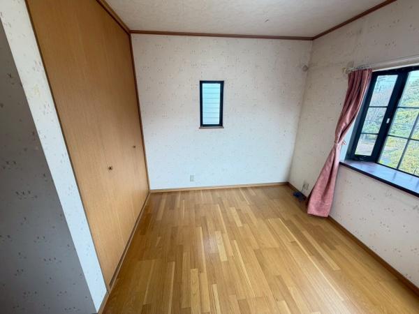 生駒市真弓３丁目の中古一戸建の洋室画像