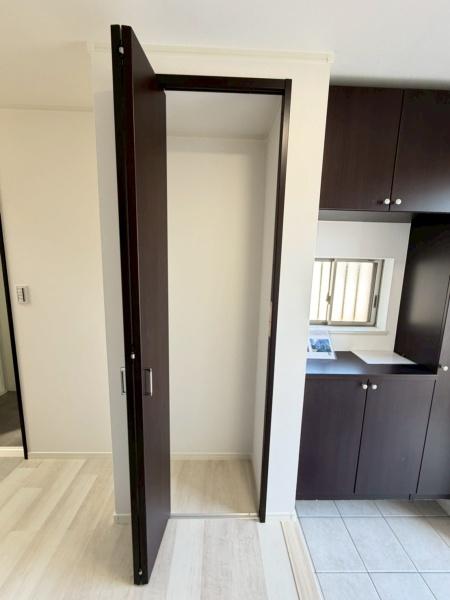 生駒郡斑鳩町龍田南５丁目の玄関画像