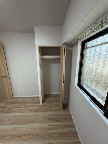 シャンティーあやめ池の洋室画像