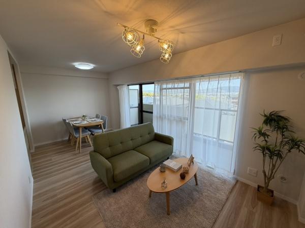 シャンティーあやめ池のリビング画像