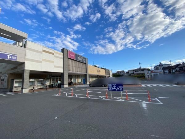 中菜畑2丁目　新築全6棟のスーパー画像