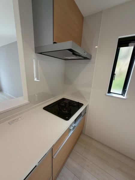 生駒市仲之町　新築住宅のキッチン画像