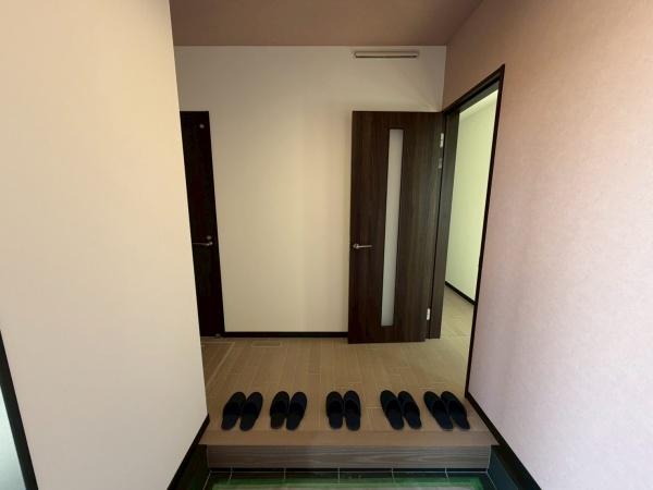 奈良県奈良市高畑町347-1の玄関画像