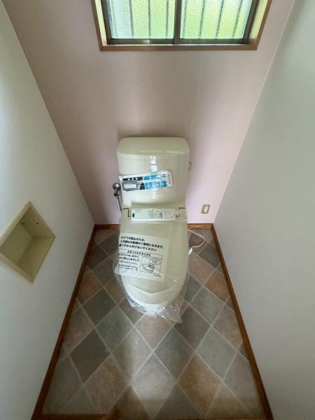 生駒市軽井沢 中古一戸建のトイレ画像