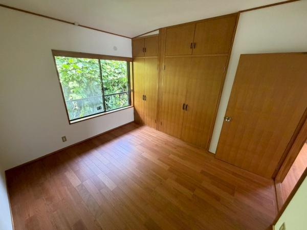 生駒市軽井沢 中古一戸建の洋室画像